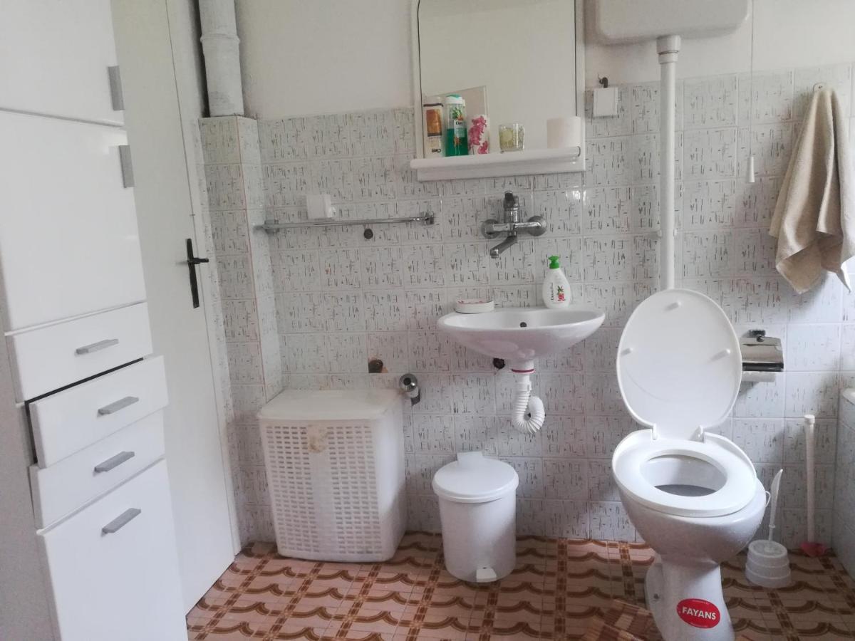 Kuca Maric Mackat Bed and Breakfast Exterior foto